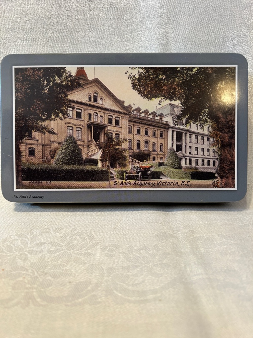 Collectable Rogers Tin